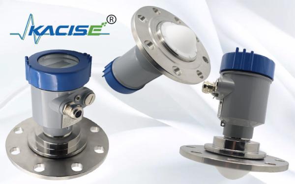 Kacise OEM Corrosive Chemical Tanks Radar Type Level Sensor 100m FMCW With Display