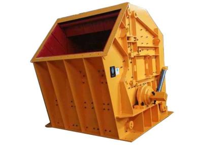 Máquina hidráulica horizontal do triturador de impacto para a pedra calcária de mineração da pedreira