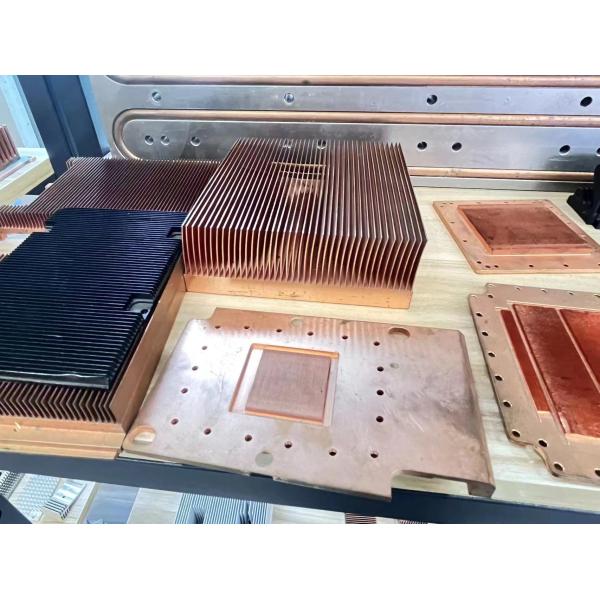Большой Skiving полости точности ребра heatsink ребра более крутой подвергая механической обработке алюминиевый skived