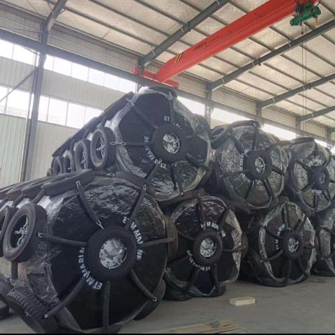 Maintenance Free Foam Filled Fenders Ever-Cushion Drum Style Corrosion-Proof Marine Safety Equipment