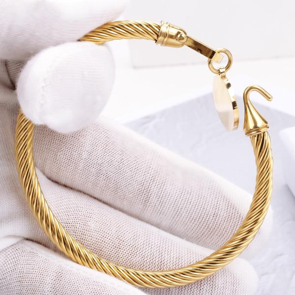 18k gold digital Roman tag jewelry bracelet Stainless Steel bracelet Female titanium steel plating Wire Rope accessorie