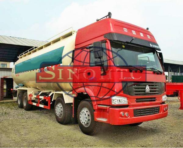 8x4 Dry Bulk Cement Truck HW76 /  HW79 Cabin Model Low / High Roof Cabin