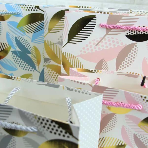 Customized Recyclable Kraft Floral Shopping Bag Commercial Paper Bag