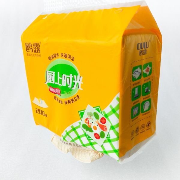 Bamboo Pulp 2-Ply Facial Tissue Soft Home Use Hanging Tissue Paper for Comfort and Style