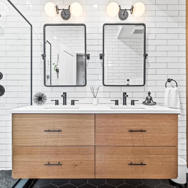 Solid  Wooden Bathroom Vanity Units Brown Wood Texture