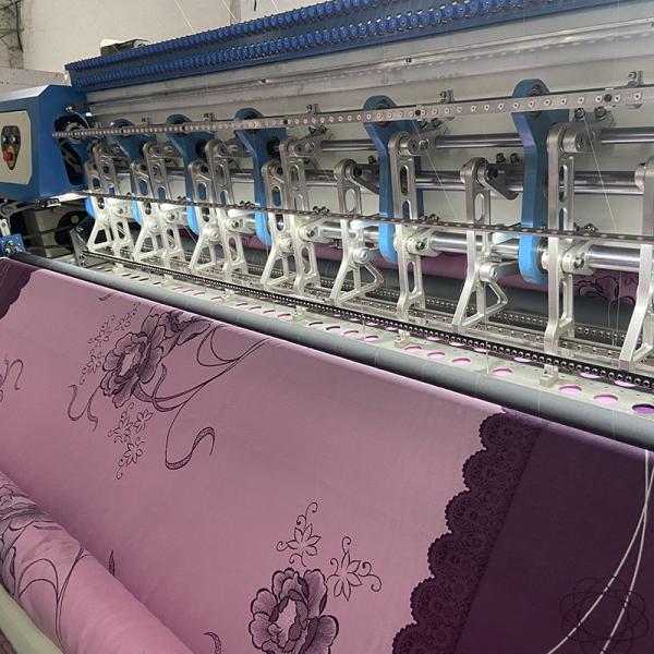 ZOLYTECH Mattress Machinery Industrial Quilting Machine Chain Stitch For Quilts WV15 1500rpm