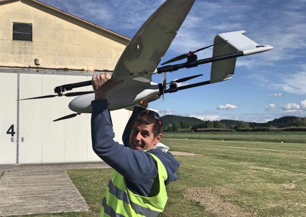 New VTOL Drone 240Mins Endurance 250Km Flight Radius 2.5M Wingspan Battery-Power For Mapping and Surveillance