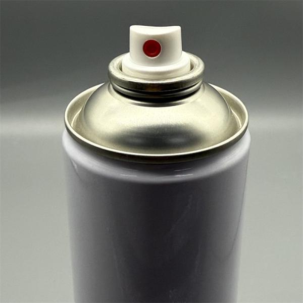 Ventilateur féminin peint à la pulvérisation pour réseaux d'approvisionnement en eau avec finition durable et contrôle de débit fiable