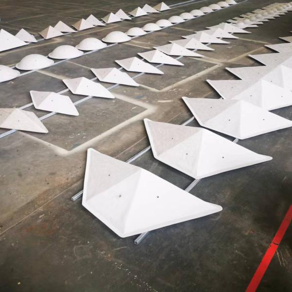 Стена парка приключения взбираясь держит взбираясь материал смолы PU томов