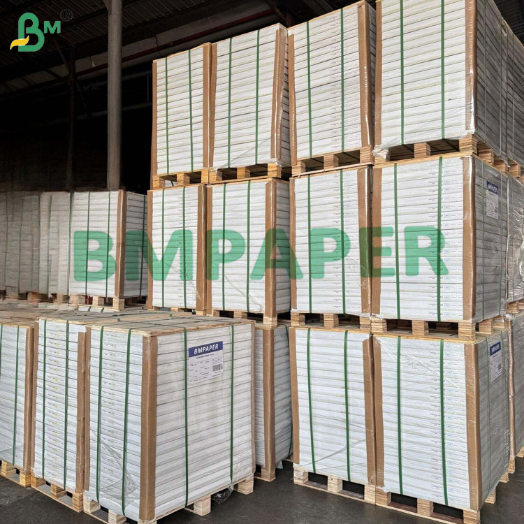 30g 40g Confectionery Paper For Candy Wrapping Lightweight Non - Stick 50 x 70cm