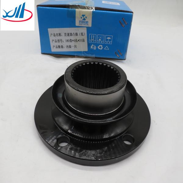 AZ9981320110 Shacman Spare Parts Trucks And Cars Engine Parts Differential Flange