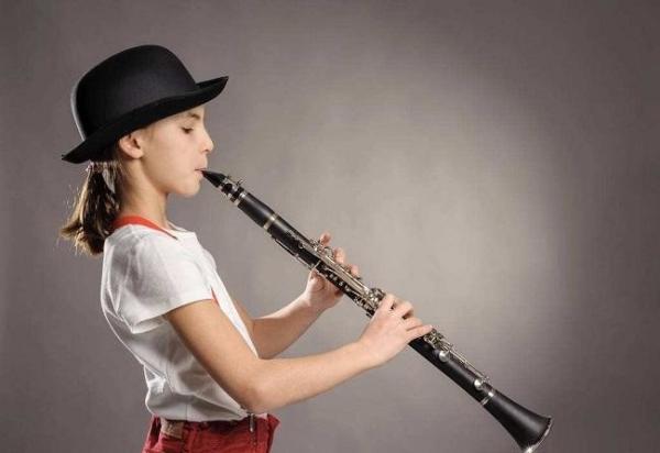 Accept OEM Cheap Bb 17 White Plastic Body Nickel Keys Clarinet JYCL301WH constansa company  Professional Performance Lev