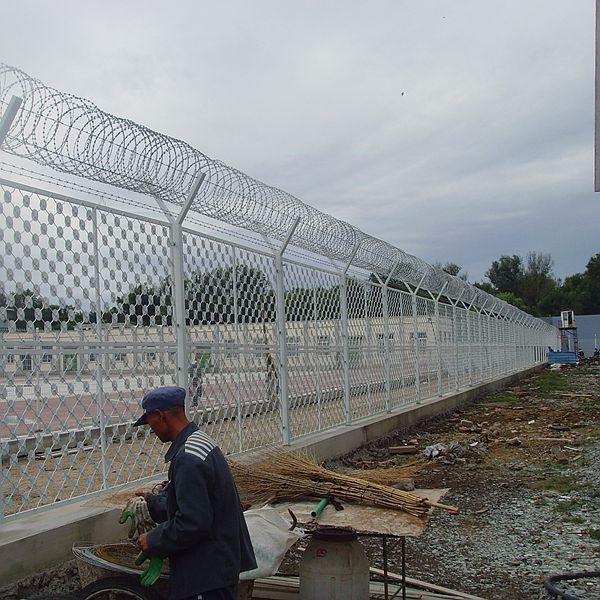 430 Stainless Steel Barbed Wire , BTO-30 Razor Blade Barbed Wire Good flexibility