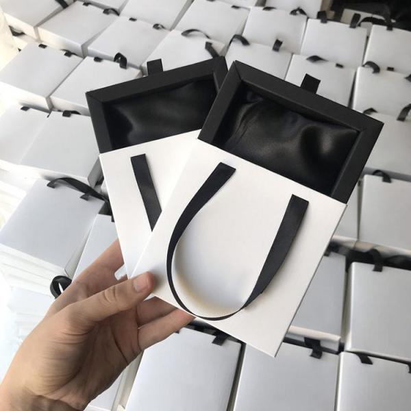 Black And White Slide Jewelry Packaging Gift Drawer Bracelets Box With Handle Ribbon