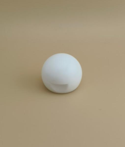 White Plastic Smooth Spherical Lid for Cosmetic Bottles