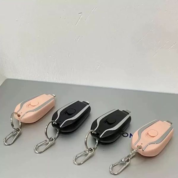 Top Selling Products Small Portable Emergency Keychain Power Bank Phone Mini Key Chain Portable Charger