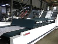 5500 kg Machine de laminage à flûte ondulée en carton entièrement automatique avec composants de base du moteur