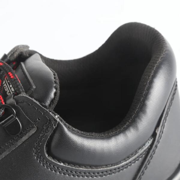 Black Industrial Safety Shoes Waterproof Safety Shoes For Men