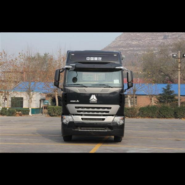 Heavy Duty Prime Mover And Trailer , Tractor Head Trucks 6x4 Drive Wheel