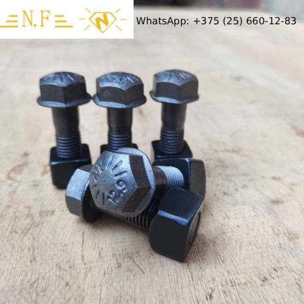 12.9 Grade 14x45 Track Shoe Bolts And Nuts Anti Looseness