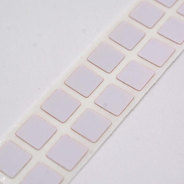 Étiquette adhésive permanente de 7 mm x 7 mm Étiquette polyimide résistante à haute température blanche mate de 1,5 millimètre