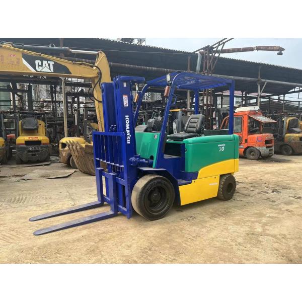 Low Working Hours and Good Condition Komatsu 3T Forklift FD30 for Construction Works
