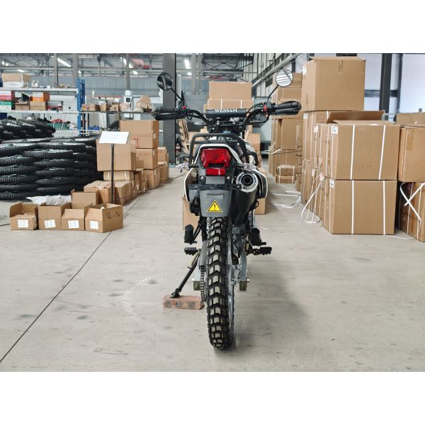 Moto cross 200cc 4 temps tout terrain homologuée avec démarreur électrique et kick