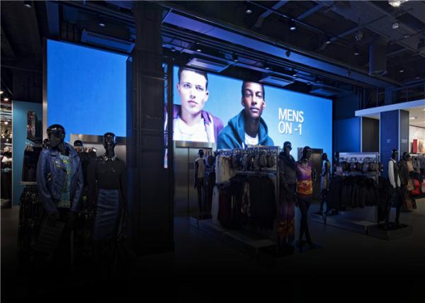 A exposição de diodo emissor de luz interna do arrendamento do Super Slim P3.9mm, 500mmx125mm conduziu o módulo