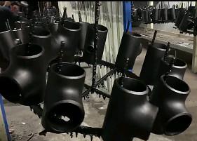 Seam Remove Sch Xxs 1/2 Carbon Steel Pipe Tee For Ship Building Oil