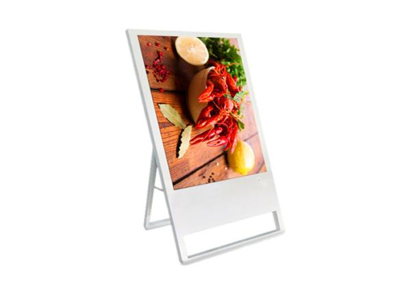 High Resolution Floor Standing Digital Signage 32 Inch Light Weight For Advertising