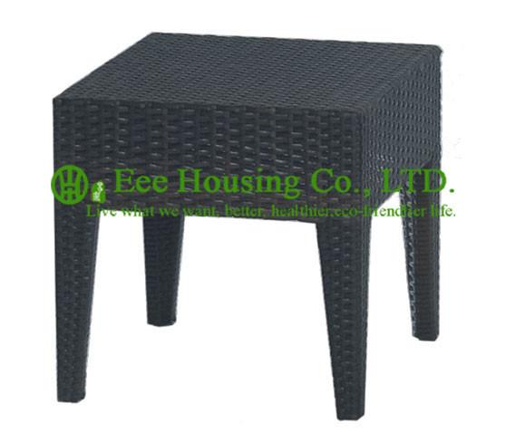 Colorfast Outdoor Black PE Rattan Table For Resort Projects, Durable and Eco-friendly
