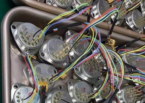 High Precision Analog Output Accelerometer Sensors For Industrial Vibration Detection