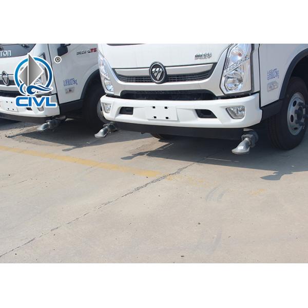 Sinotruck  4CBM Water Tank Truck Sprinkler Truck 95HP Engine Injection Range 45M