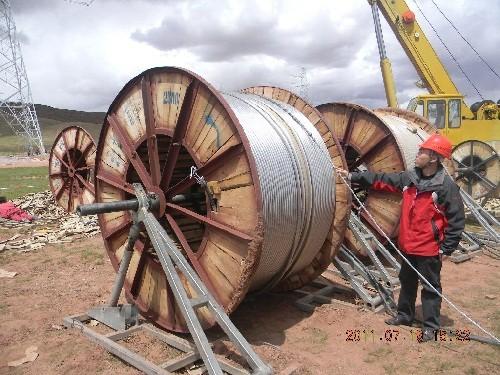 High Speed Railway 25m㎡ Grounding Wire , Seamless Aluminum Tube Railway Earthing Cable