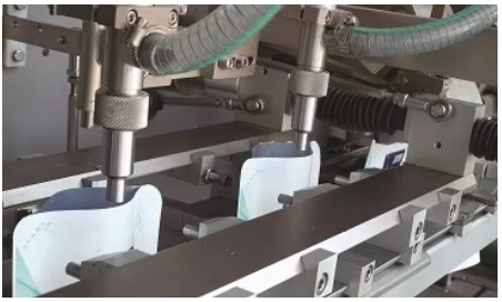 100ml Standup Pouch Roll Film Top Spout Doypack Automatic Horizontal multifunctional packaging machine