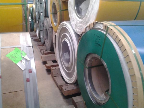 A bobina de aço inoxidável de Inox 1,4301, 304 a superfície 304 das bobinas 2B NO.1 dos SS laminou a bobina de aço inoxidável