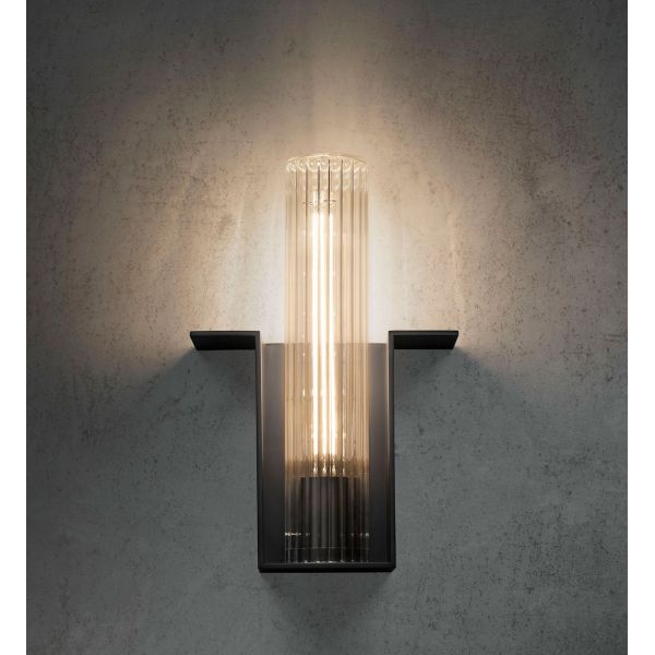 Yihao Outdoor Brass Wall Lamp with Adjustable Height and 3000K Warm White Light for Modern Decorative Wall Lighting