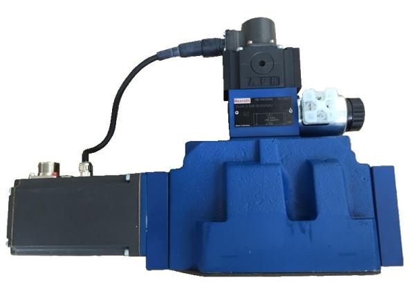 Válvula proporcional Rexroth 4WRDE25V1-350L-5X/6L24K9/WG152MR Respuesta rápida azul Fácil de instalar y mantener Control de alta precisión
