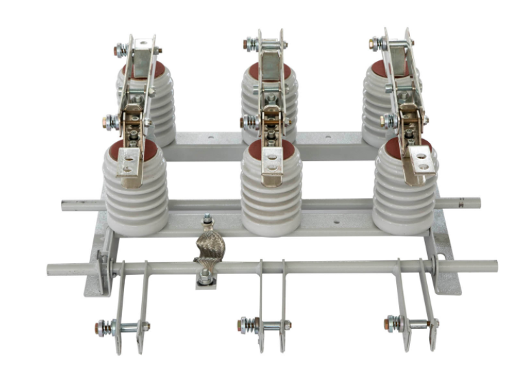 10kV Ceramic MV Disconnect Switch 630A Medium Voltage Disconnect Switches With Earthing Switch