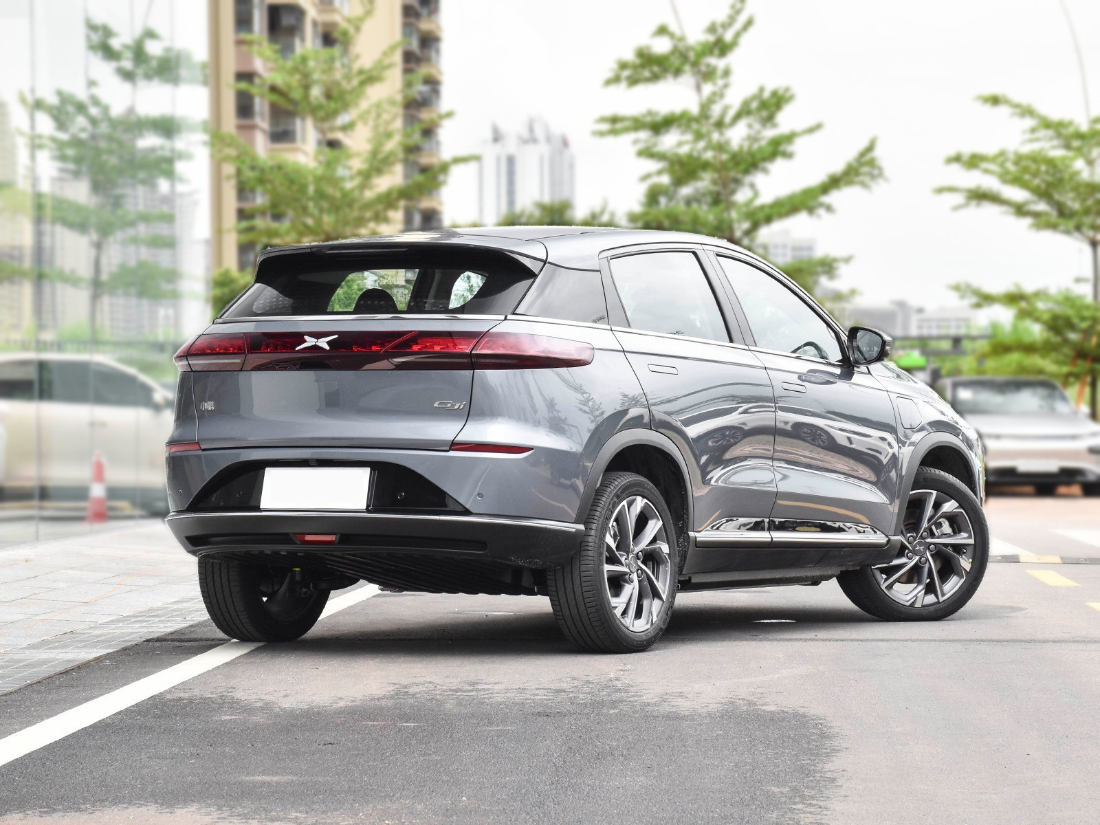 Передний привод компакта 155KW электрического автомобиля Xpeng G3 520 SUV для семьи