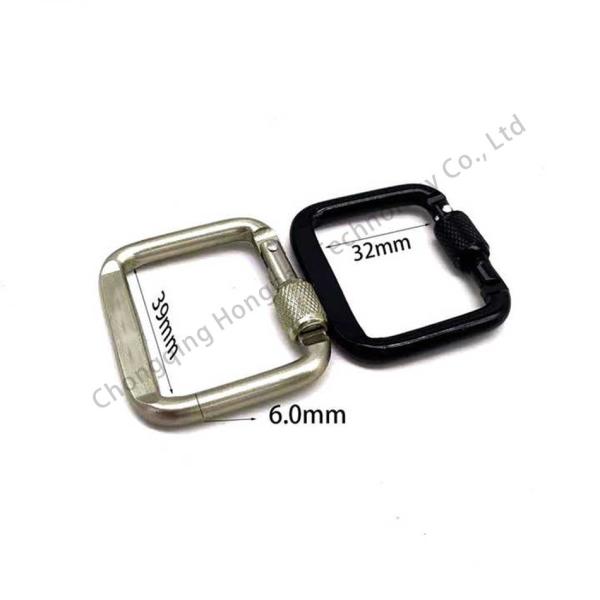 Outdoor Gear Essential Square Locking Carabiner Clip with Electrolytic Treatment Finish