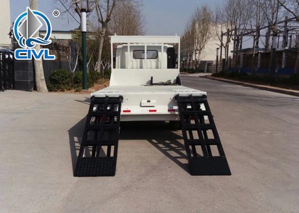 Flat Bed Diesel Engine Wrecker Tow Truck With Lifting Weight 465kgs , Loading 2tons
