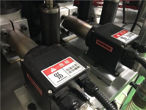 Copo de papel automático do CE da selagem do ar quente que forma a máquina para a bebida fria