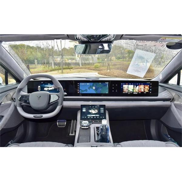 5088×1970×1515MM Dong Feng Voyah