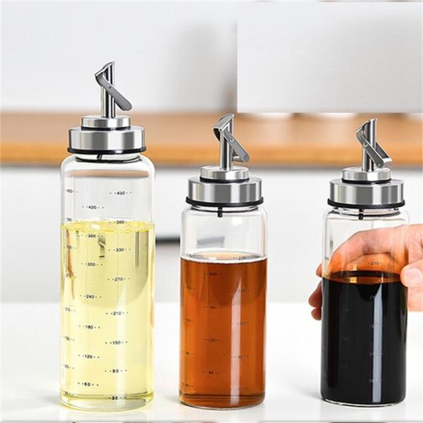 Automatic Opening and Closing Oil Bottle for Kitchen High Borosilicate Glass 6.4*25cm
