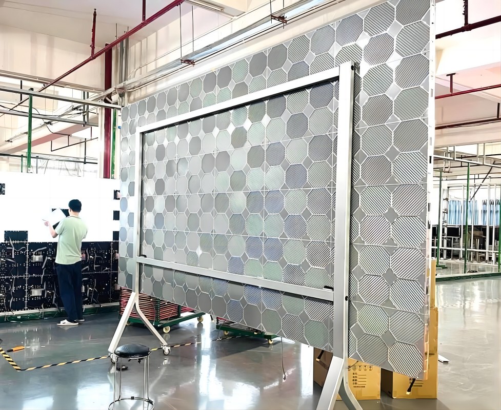 Дисплей высокой четкости HD LED Малый пиксельный диапазон P1.5 мм для использования телевизора в помещении