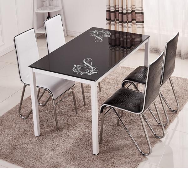 Powder Coating Glass Dining Table Set 4 Chairs For Family Dinner Party