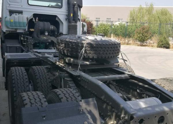 6x4 Prime Mover Truck Tractor Head Truck 10 Wheeler Truck
