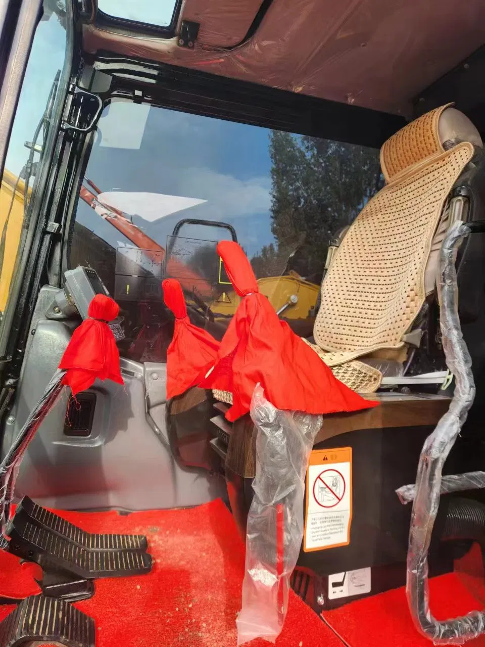 Used China Second Hand Sany Sy 155c 15ton High Quality Mini Excavator for Sale at a Low Price