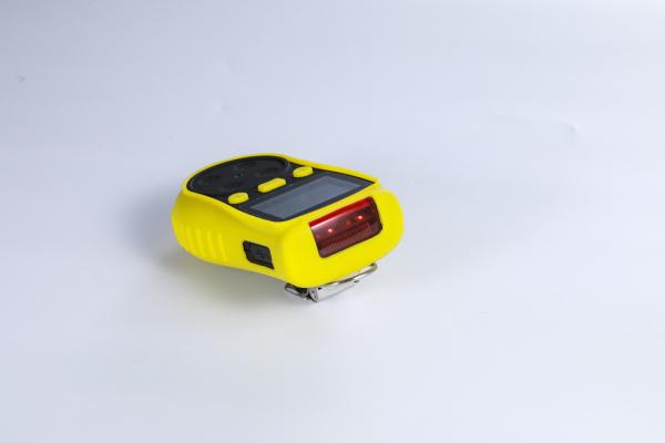 貯蔵Funnctionを用いる小型手持ち型の多ガス探知器CO H2S O2 LELのガス メートル
